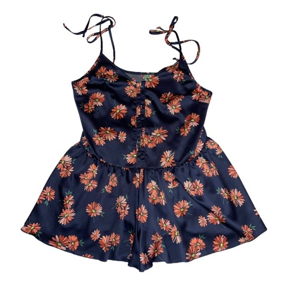 Sugar & Spice Romper Honeydew Women's Size Medium - Picture 4 of 10